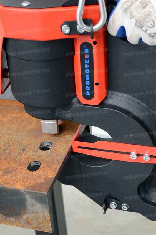 portable-hydraulic-punchers-wide-range-of-special-shaped-standard-and-oblong-punches-and-dies-2